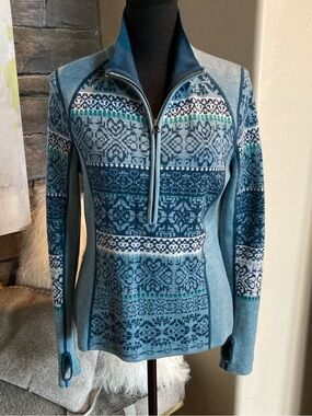 Icelandic Design Hayley Merino Wool 1/2-Zip Sweater